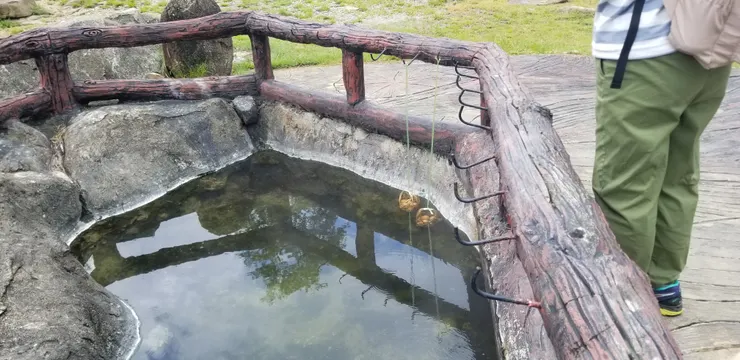 可以讓旅客自行煮溫泉蛋的洞口