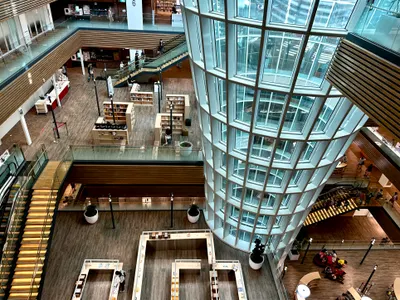 桃園市立圖書館總館