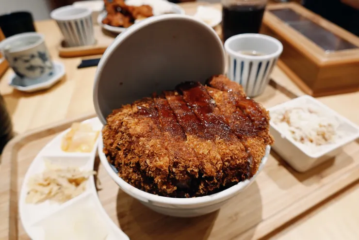 4cm 極厚切豬排 套餐 NT$490