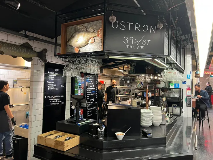 網路推薦的霍托格沙倫市場魚湯