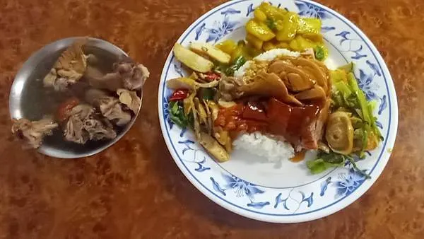 [宜蘭美食]滿味燒臘一家在GOOGLE地圖正、負評論兩極化的