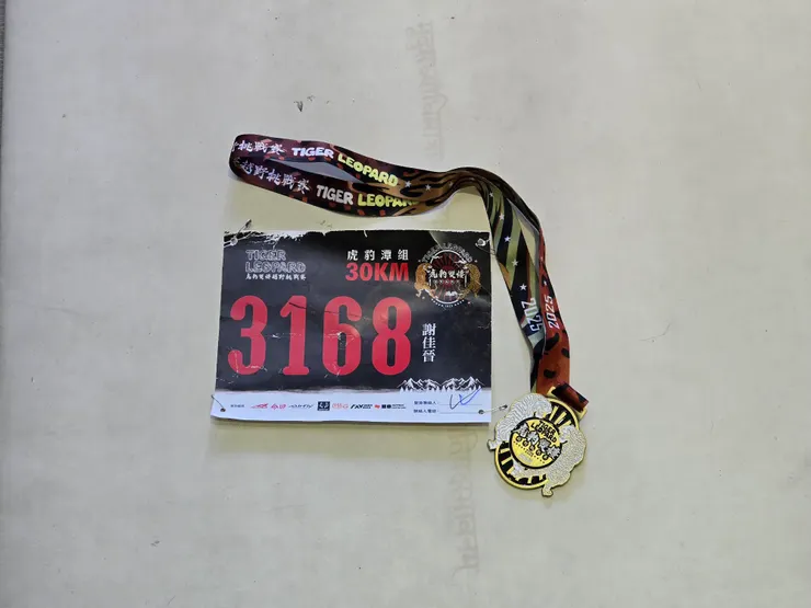 回到家才發現降組小弱弱的獎牌拿錯了....