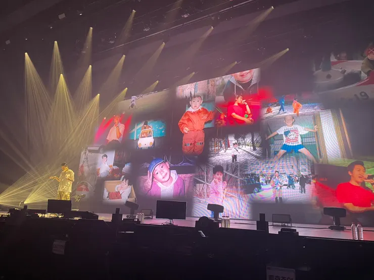 為偶像做過最瘋狂的事情:為了周邊買單日來回機票去看演唱會 (圖片來源:作者拍攝)