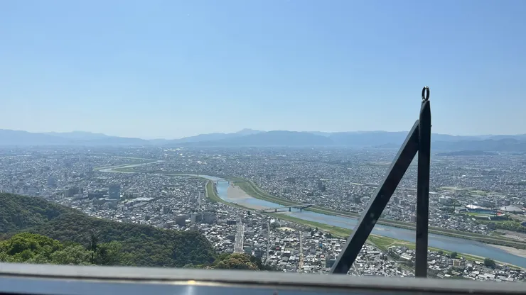 可觀賞岐阜市區、長良川和平原。