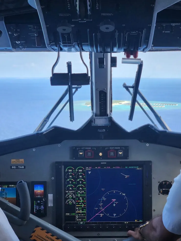 水上飛機駕駛艙