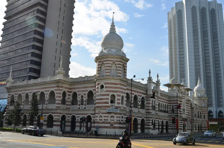 中央藝術坊 維多利亞式與摩爾式建築融合