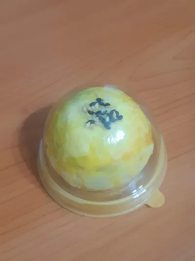 領到試吃月餅的快樂下午~