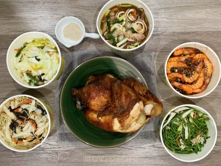 淡水王家碳烤鋼管雞：外帶五菜一雞共$1570