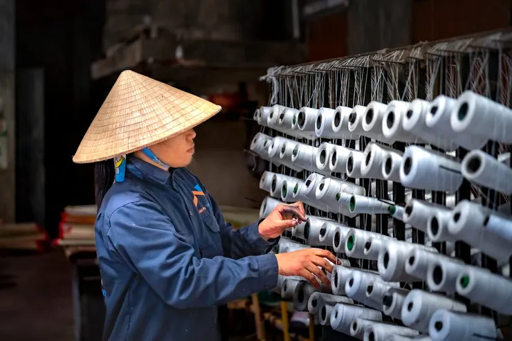 越南近年承接大量全球供應鏈轉移，三星、Intel等跨國企業設有重要生產基地