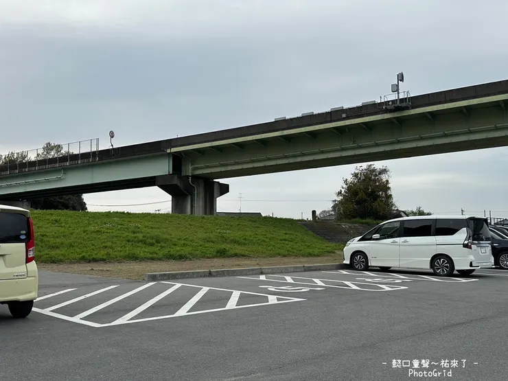 日本無障礙停車位。