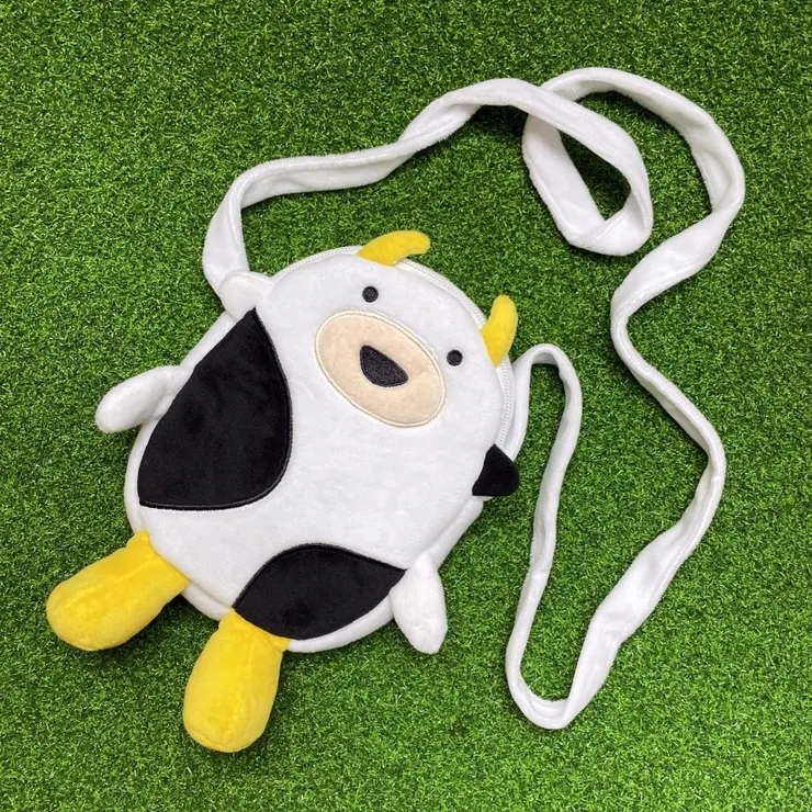 禮物：乳比包包（隨機）