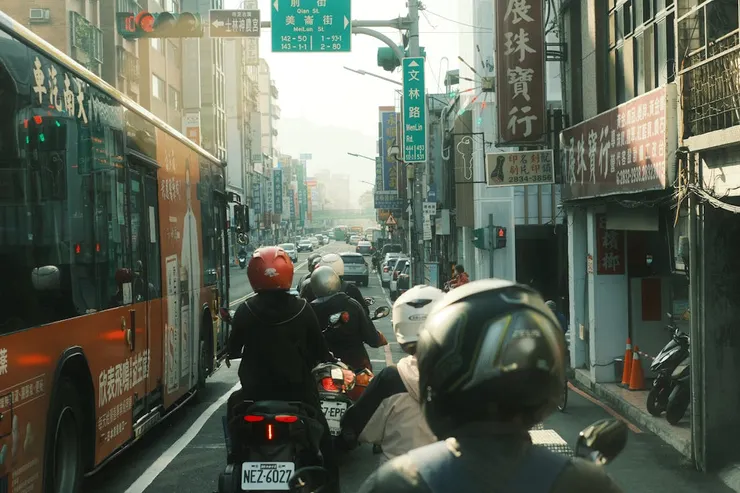 我們對土地有感情,也不代表它不能改變。(圖/ Pexels)