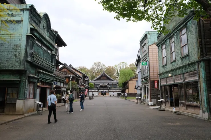 這邊彷彿回到一百多年前的東京。
