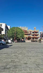 寬闊的廟埕（圖片截圖於網路）