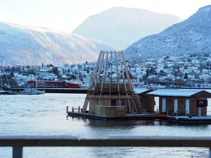 這是挪威的桑拿，本來想去的，結果朋友居然沒帶泳衣，害我也沒勇氣自己去了..🤷🏼‍♀️