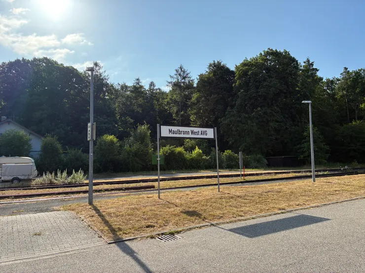 Bahnhof Maulbronn West，相當寧靜（偏僻）的小站，那天好像只有3人在這站下車