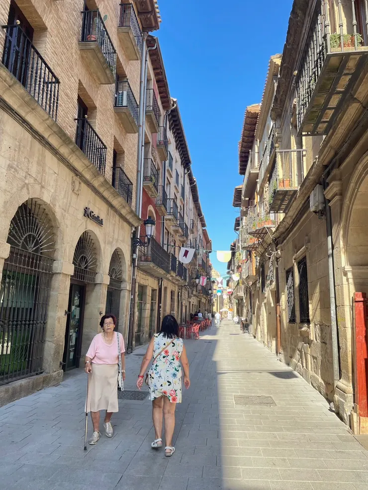 Viana (維亞納)街景快拍。