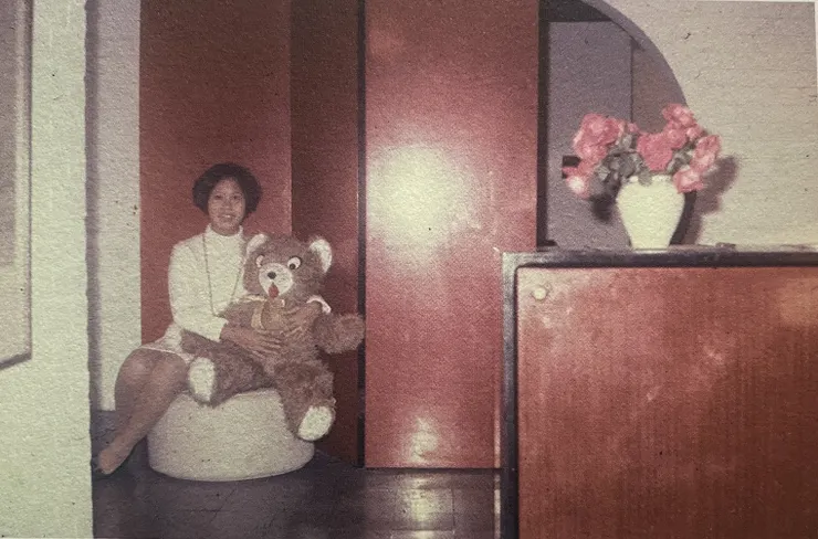 虹盧舊照，雙面屏風與雙面矮櫃，朱紅面