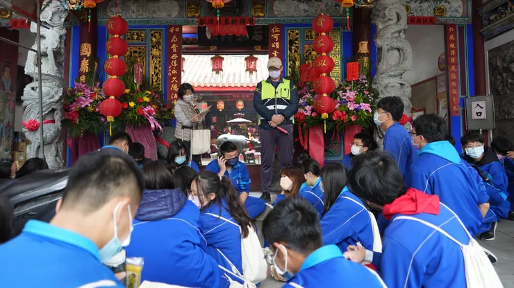 「聽!鄉音」,是二林高中校訂必修二林譜當中的戶外踏查課程。