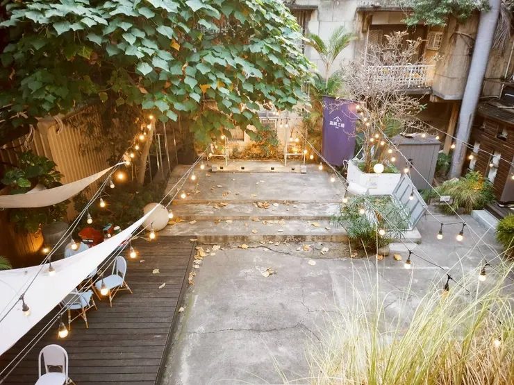 可直接俯瞰1樓廣場