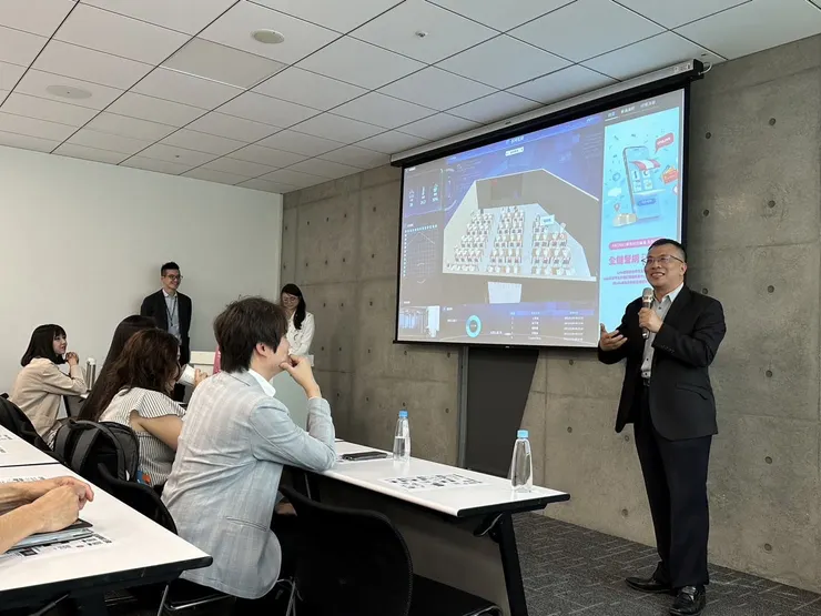 特別嘉賓-東海大學楊朝棟終身特聘教授暨圖資長