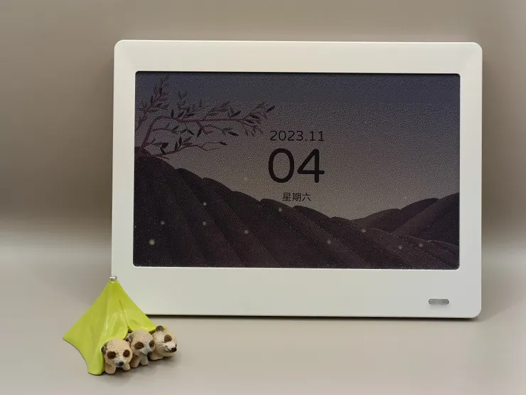 來源：ULANI 永恆曆 (公仔自備)