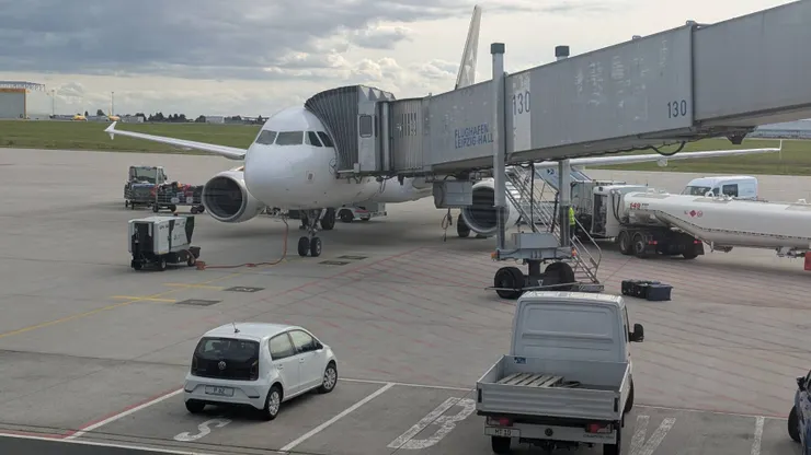 班機DELAY讓我好緊張