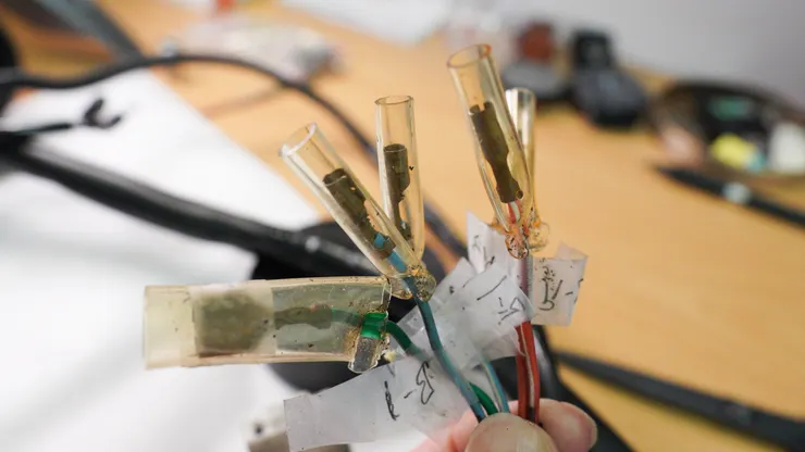 原本發黴霧霧的,清潔完後整個清透!