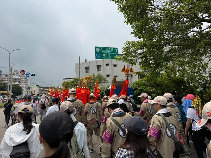 兩路縱隊的36執事