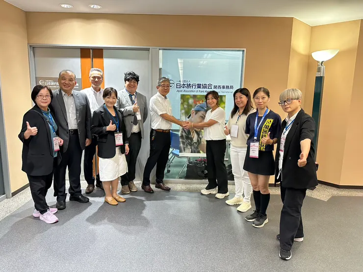 桃園市政府觀光旅遊局及桃園觀光業者拜會日本旅行業關西事務局,並與木村局長會談團體及修學旅遊市場發展方向。圖/桃園市政府觀光旅遊局提供