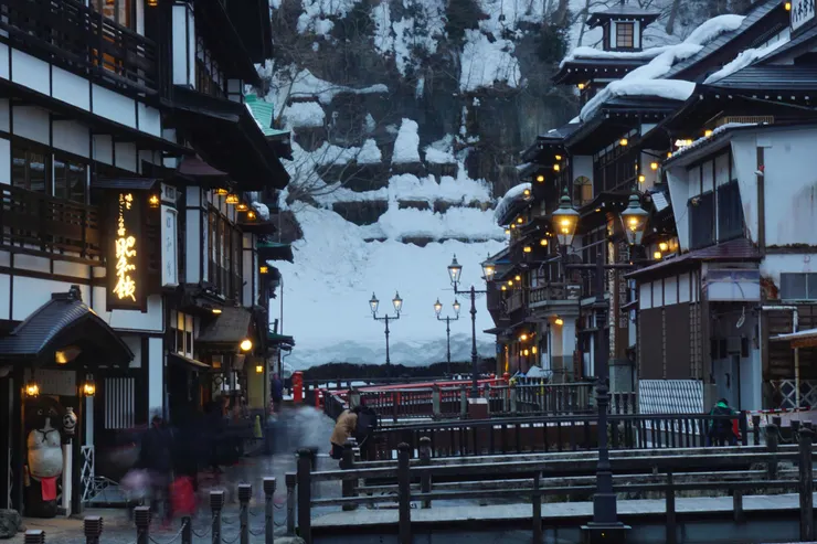 銀山溫泉