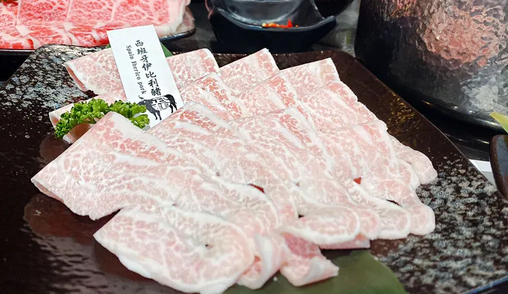 【武鶴和牛火鍋-吉林總店】A5和牛吃到飽、鱈場蟹腳吃到飽,送波士頓龍蝦│台北火鍋吃到飽推薦