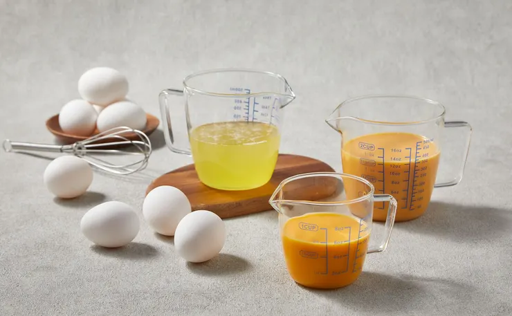 圖說：蛋黃卵磷脂俗稱「蛋黃油」，是勤億客製化液蛋的關鍵配方之一。（資料來源：勤億蛋品科技）