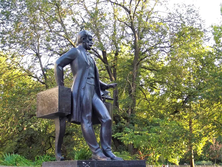 Statue of Tchaikovsky