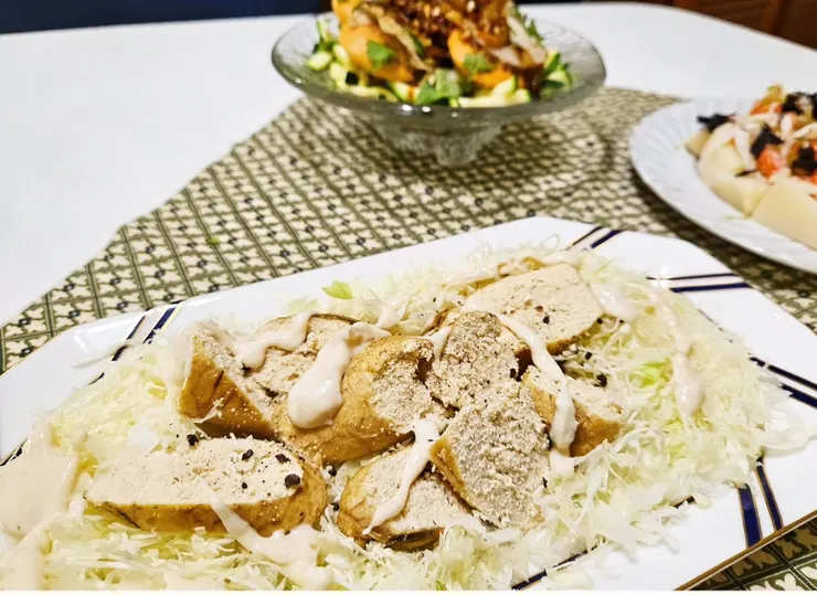 跟希臘優格/美乃滋混合。