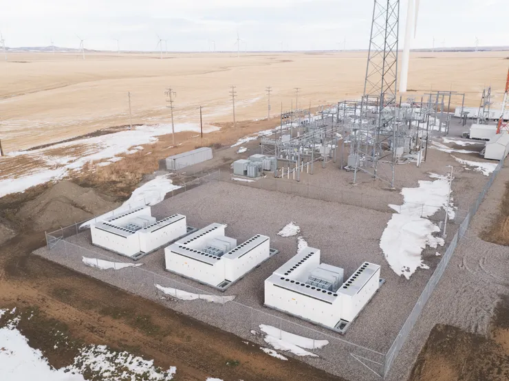 Tesla Megapack持續挹注高品質獲利