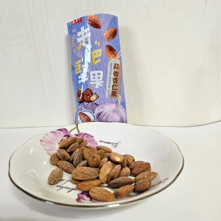 蒜香杏仁果