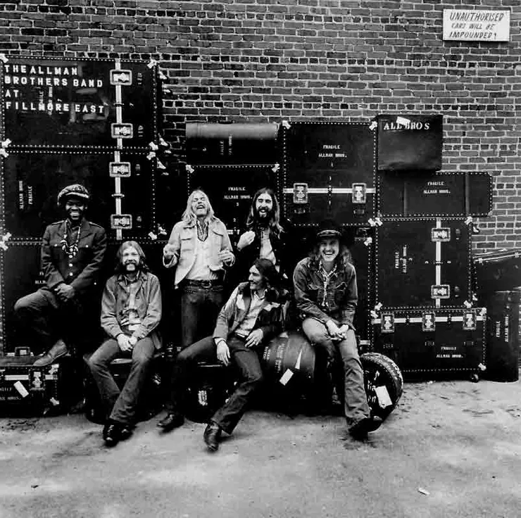 《 At Fillmore East 》