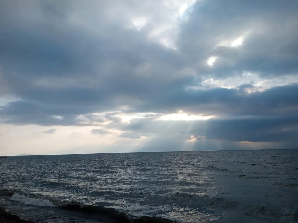 心很忙碌但是身體沒在動