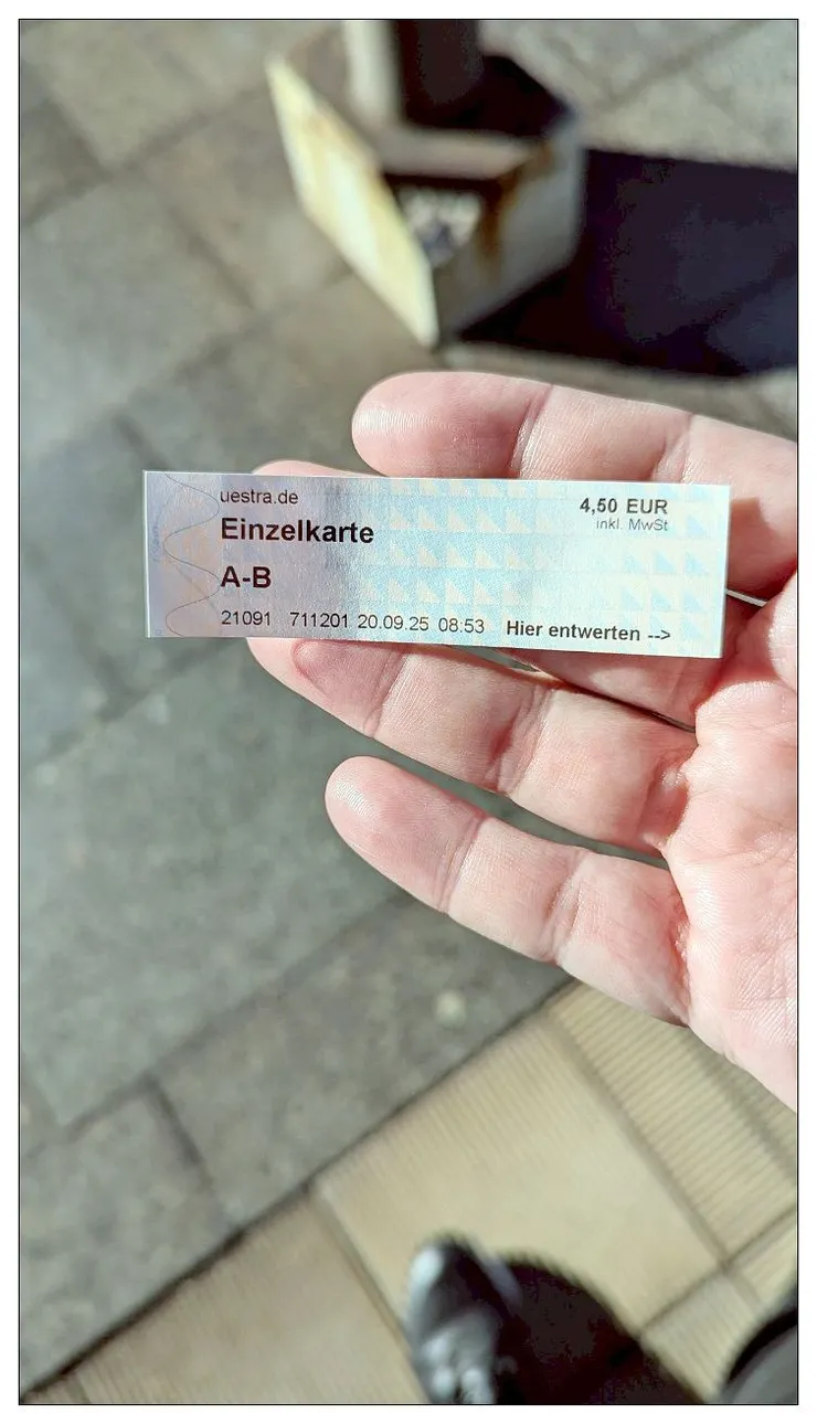 記得要買票阿~~