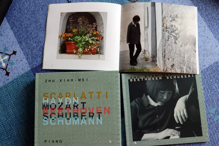 朱曉玫《史卡拉第/海頓/莫札特/貝多芬/舒伯特/舒曼》(1995-2011 Accentus Music)