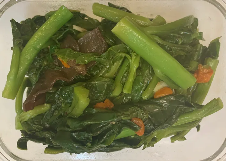 麻油薑絲炒皇宮菜