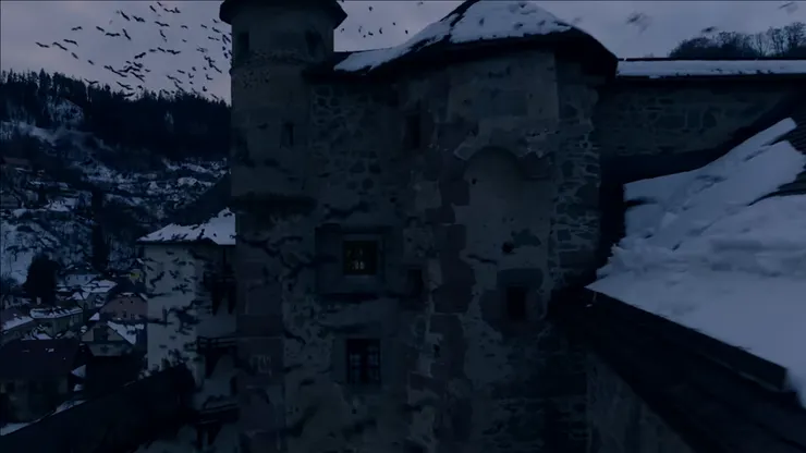 蝙蝠在修道院之役中，成為德古拉的先鋒。（Source : Netflix。）