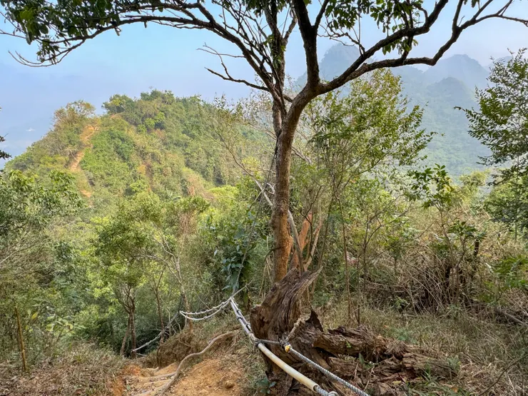 稜線上上下下也挺累人的