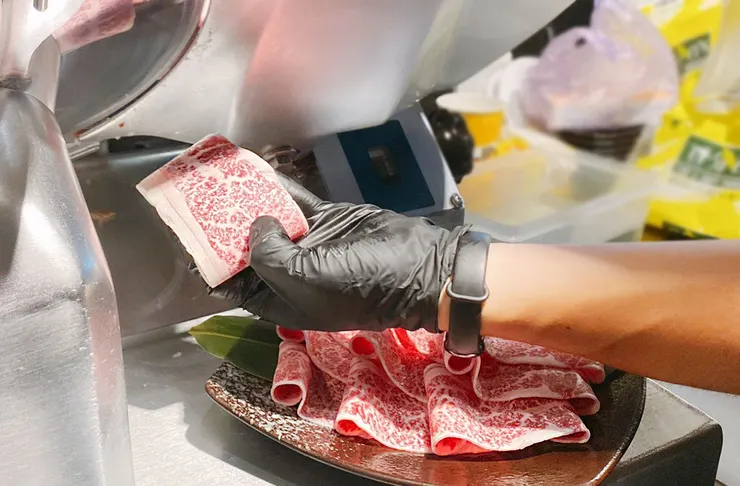 【武鶴和牛火鍋-吉林總店】A5和牛吃到飽、鱈場蟹腳吃到飽,送波士頓龍蝦│台北火鍋吃到飽推薦