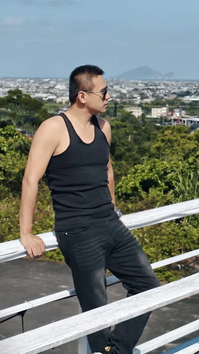 控制不了自己，也管不好自己的脾氣與口舌的人別說你在修
