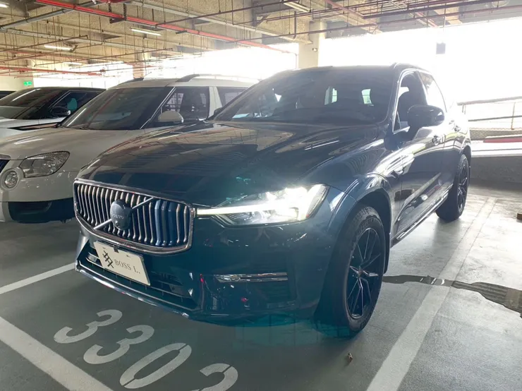 XC60 內裝進行改裝完成後，整台車感覺又更帥了！