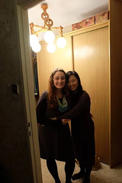 我與 M 的妹妹。2014。於外公外婆家。