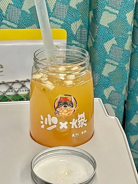 +(台南飲料)沙x爆水果茶調酒~台南國華街飲料推薦!水果茶飲