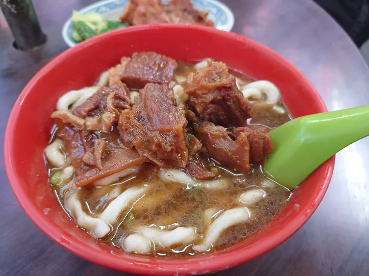 牛肉拉麵(小)